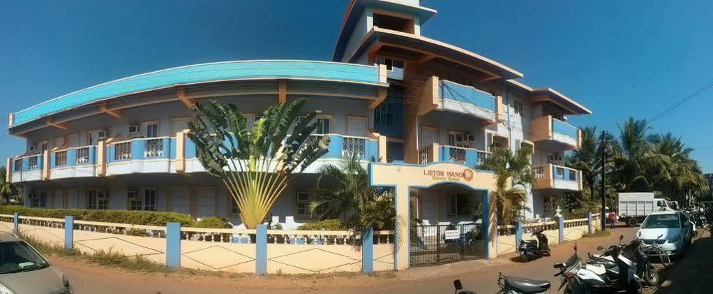 Libton Manor Hotel Candolim Exterior foto