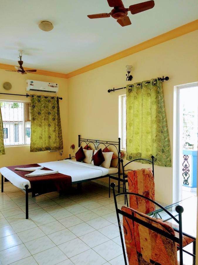 Libton Manor Hotel Candolim Exterior foto